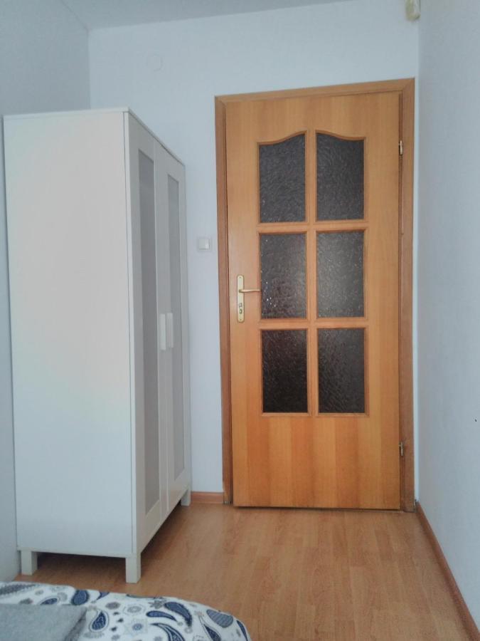Ochota Forest Guest House وارسو المظهر الخارجي الصورة
