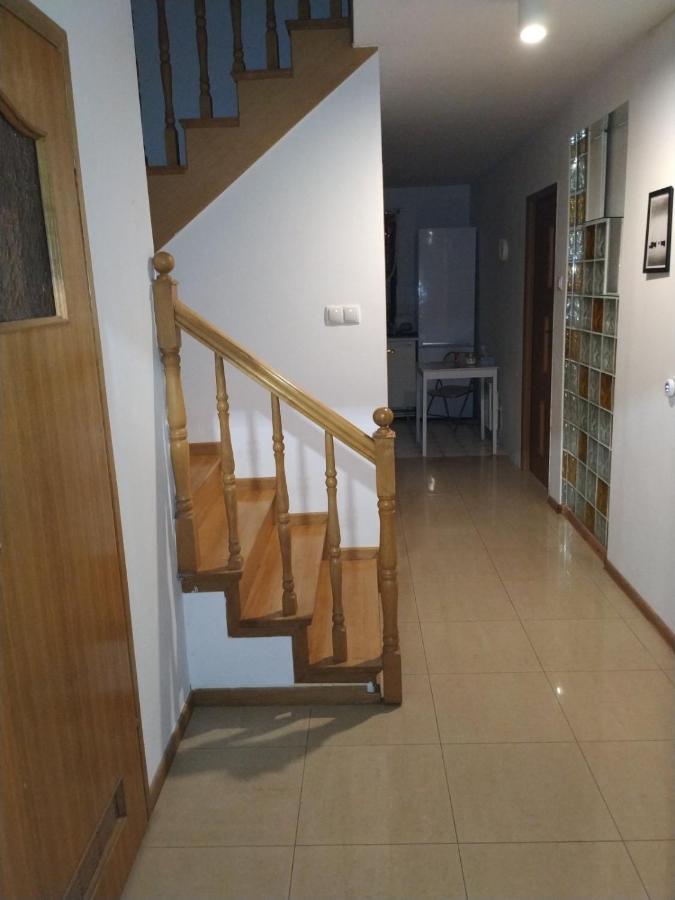 Ochota Forest Guest House وارسو المظهر الخارجي الصورة